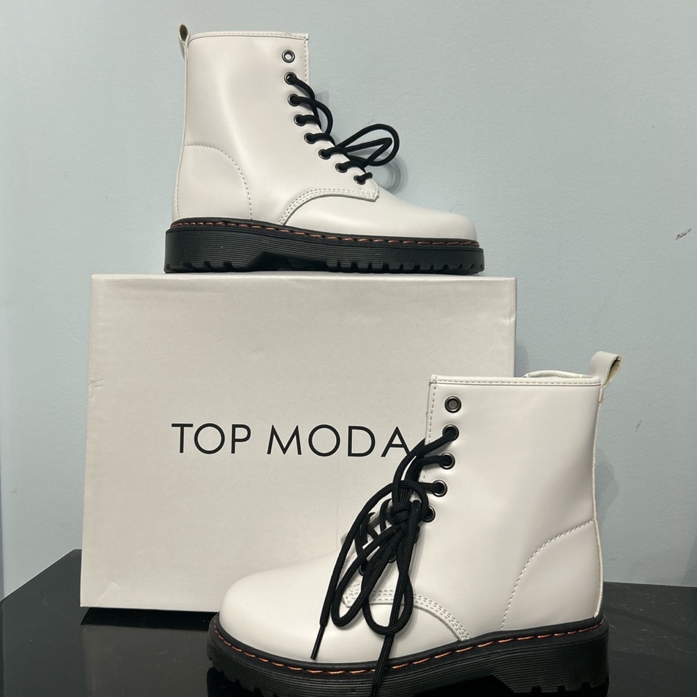 Brand new White combat boots